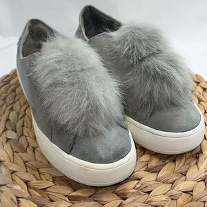 Steve Madden Faux Gray Suede Unique Fur PomPom Slip On Sneakers Size 7.5